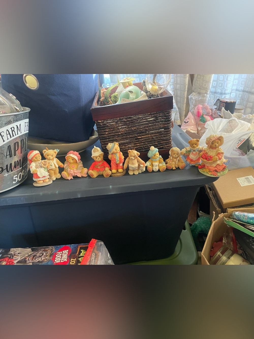 Cherished teddies figurine lot